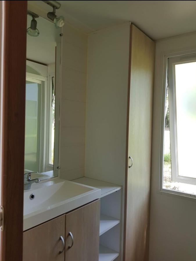 Camping Les 2 Salamandres Arces-sur-Gironde Exterior foto